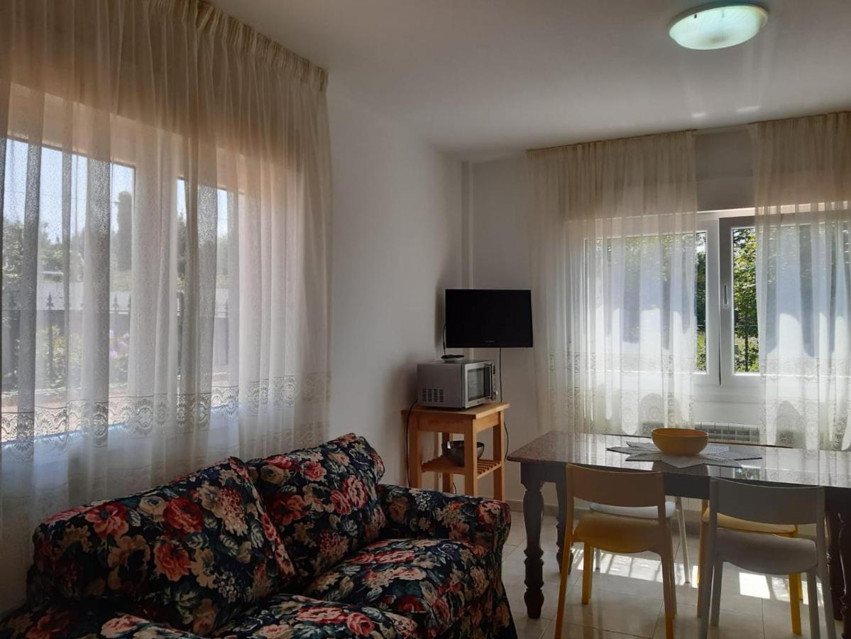 סנשנשו Apartamentos Mª Jesus מראה חיצוני תמונה