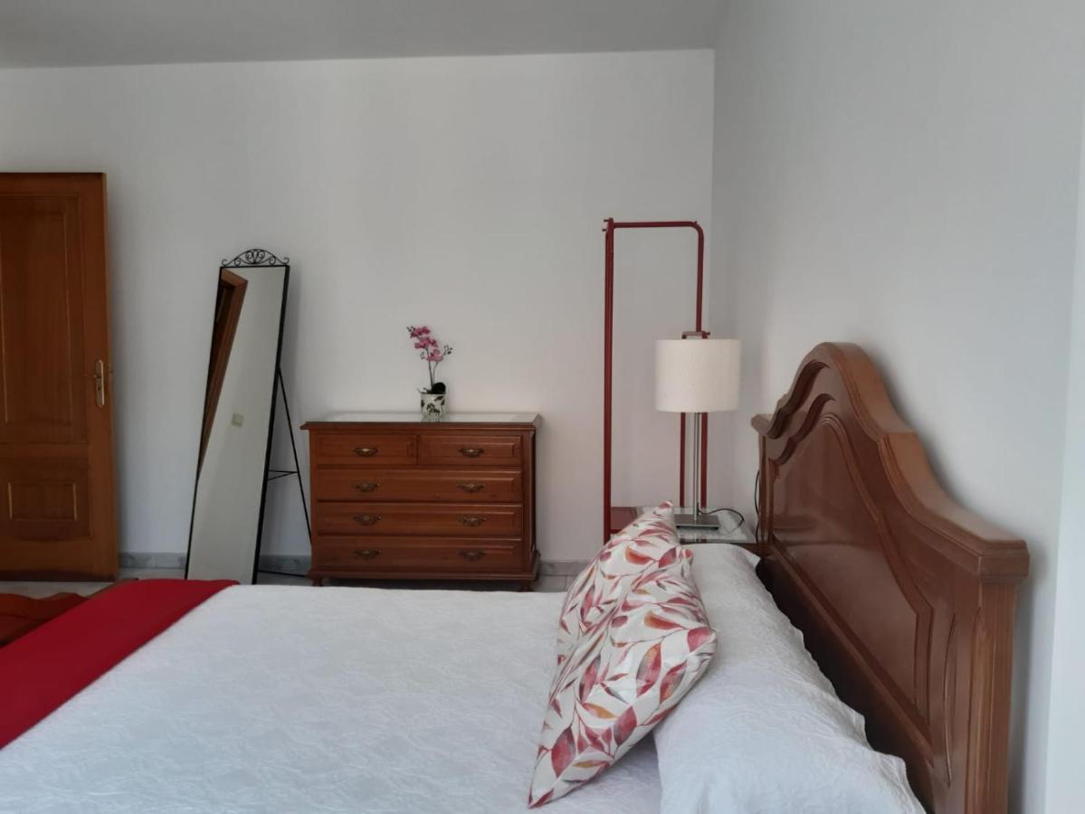 סנשנשו Apartamentos Mª Jesus מראה חיצוני תמונה