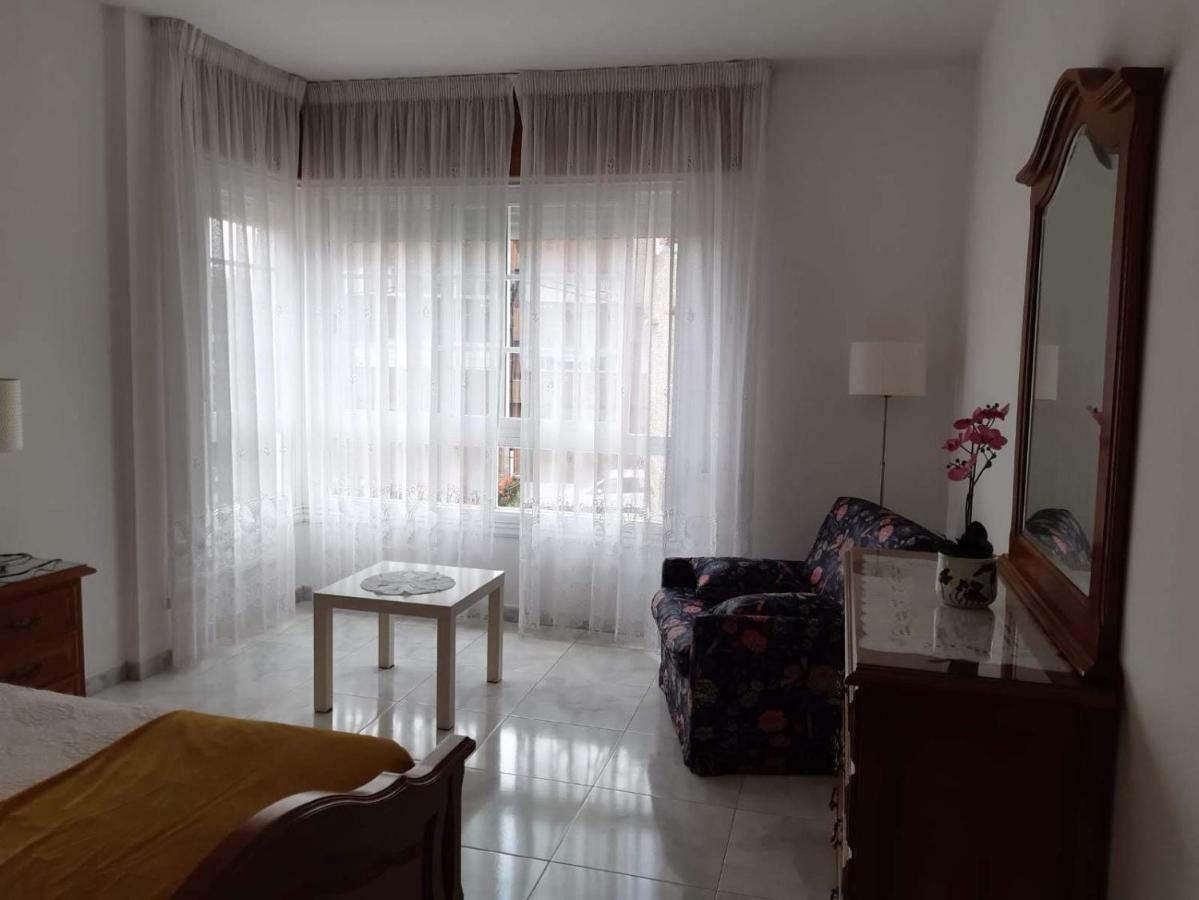 סנשנשו Apartamentos Mª Jesus מראה חיצוני תמונה