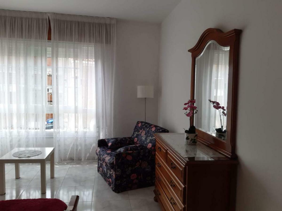 סנשנשו Apartamentos Mª Jesus מראה חיצוני תמונה