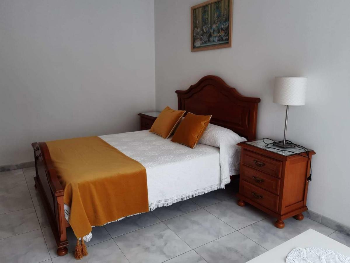 סנשנשו Apartamentos Mª Jesus מראה חיצוני תמונה